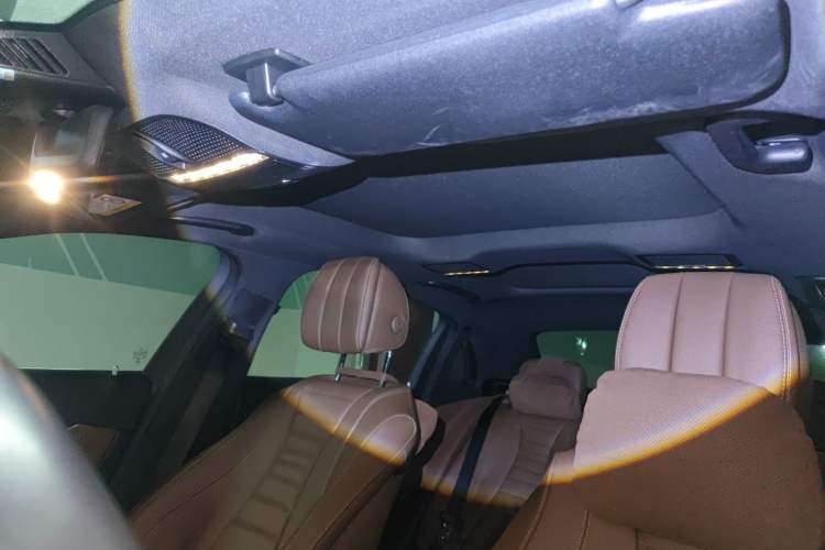 Used Mercedes-Benz E-Class 2022 Second Facelift E 300 L Sport Luxury Edition
