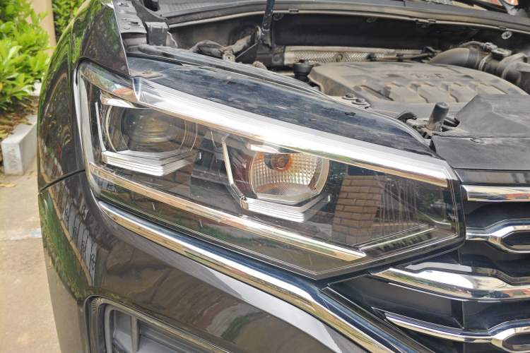 Used Volkswagen Tayron 2020 330TSI Two-Wheel Drive Luxury Smart Connectivity Version