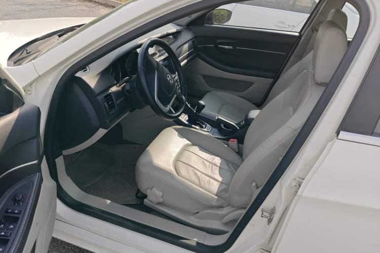 Used BAIC Senova D50 2014 1.5L manual comfort version
