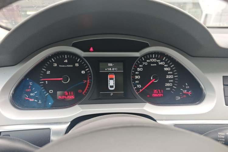 Used Audi A6L 2011 2.0 TFSI Automatic Standard Edition Instrument Cluster