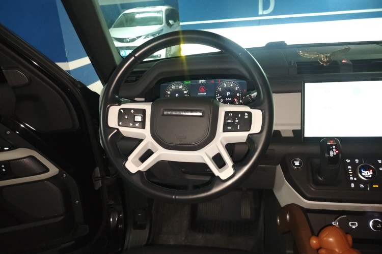 Used Land Rover Defender 2022 110 P400 Dark Edition