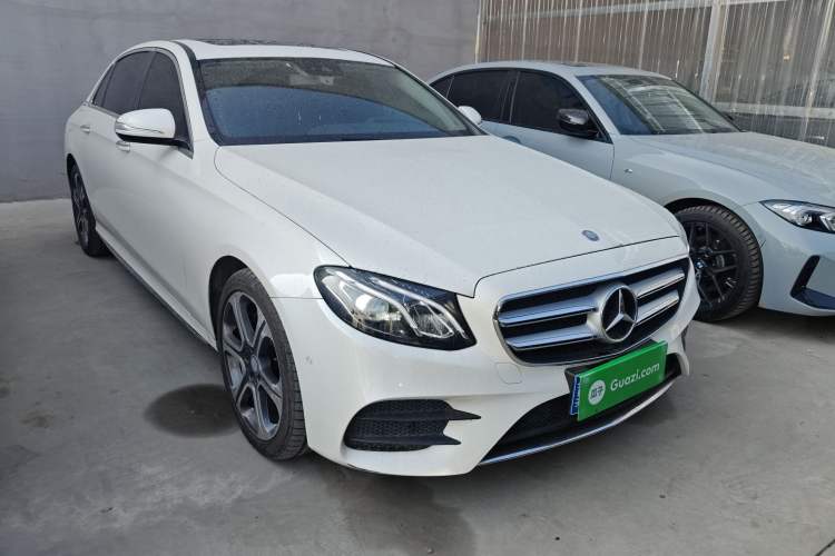 Used Mercedes-Benz E-Class 2016 E 300 L Sporty and Stylish Model
