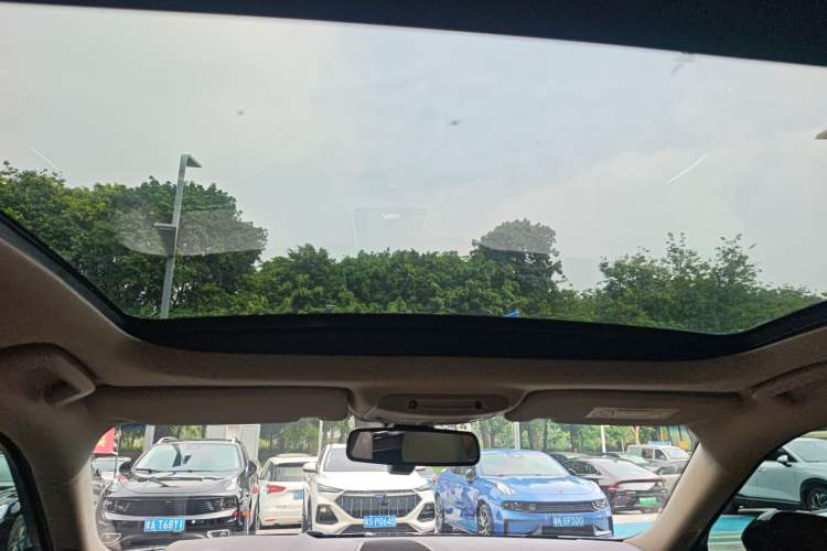 Used Lincoln Continental 2019 2.0T Two-Wheel Drive Prestige Version China VI Standard
