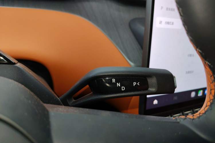 Used Xiaomi Auto YU7 2025 Ultra-Long Range High-Performance All-Wheel-Drive Max Edition