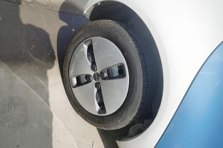 Used ORA Black Cat 2021 301 km Basic Version Right Rear Wheel Hub