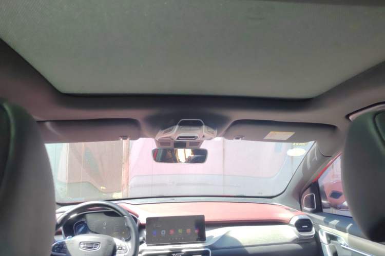 Used Geely Auto Coolray 2019 Sport Model 260T DCT Battle China V Standard