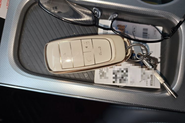 Used AION Y 2022 Plus 70 Tech Edition