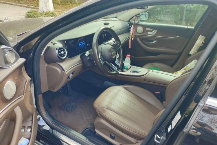 Used Mercedes-Benz E-Class New Energy 2021 E 350 e L Plug-in Hybrid Sedan Driver Seat