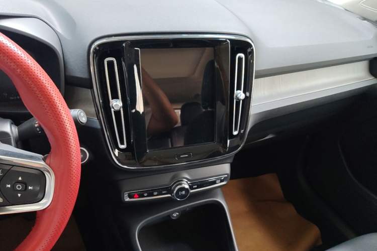 Used Volvo XC40 2021 T4 Four-Wheel Drive Smart Luxury Edition