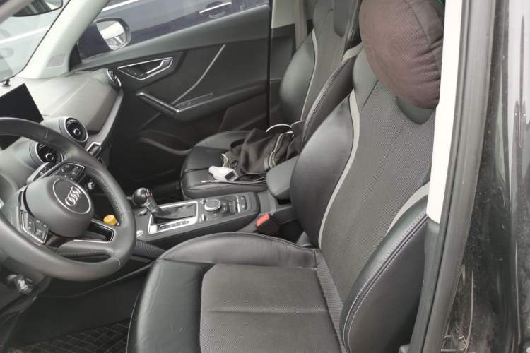 Used Audi Q2L 2020 35 TFSI Fashion Dynamic Model
