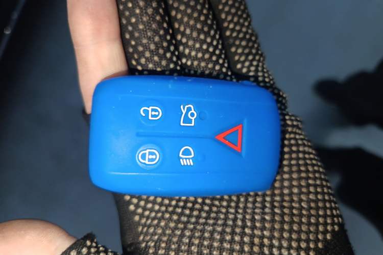 Used Jaguar XFL 2018 XFL 2.0T 250 PS Luxury Edition Vehicle Key