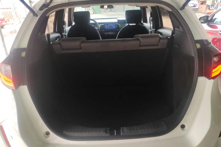 Used Honda Fit 2021 1.5L CVT Trendy Edition Trunk