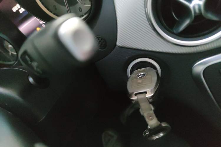 Used Mercedes-Benz GLA 2015 GLA 200
