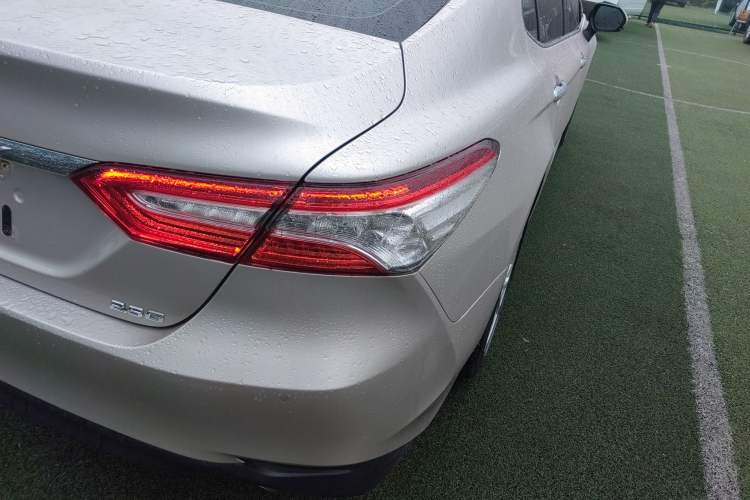 Used Toyota Camry 2019 2.5G Luxury Edition China VI Standard Exterior 3