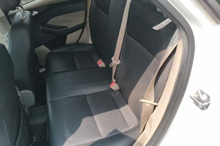 Used Ford Focus 2015 Sedan 1.6L Automatic Comfort Model Left Rear Seat
