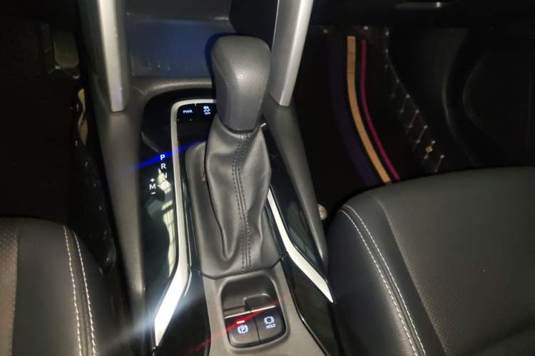 Used Toyota FRONTLANDER 2022 2.0L CVT Luxury PLUS Edition