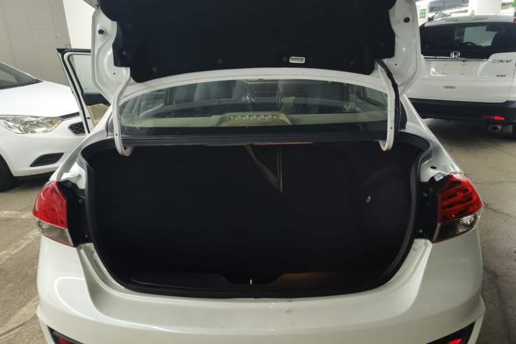 Used Suzuki Alivio 2015 1.6L Manual Comfort Model
