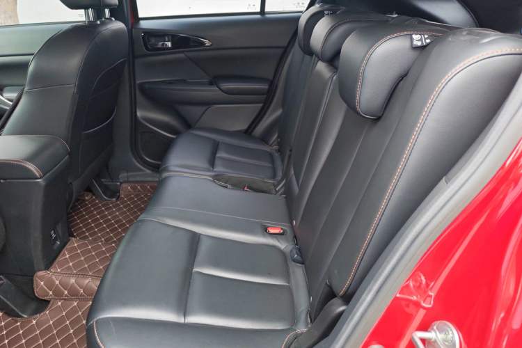 Used Mitsubishi Eclipse Cross 2018 1.5T CVT Four-Wheel Drive TrueMe Edition Left Rear Seat