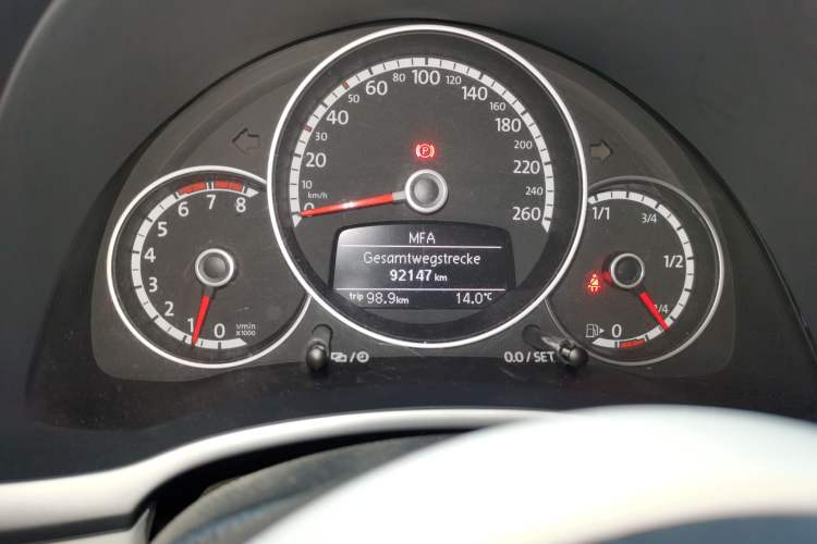 Used Volkswagen Beetle 2014 1.2TSI Fashion Edition Odometer Close Up