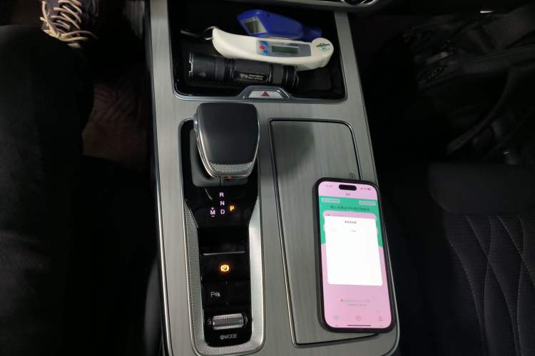 Used Hongqi HS5 2025 2.0T Two-Wheel Drive Flagship Pro Edition