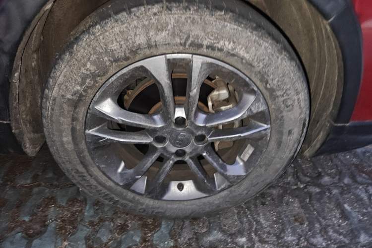 Used Geely Auto Vision X3 2020 1.5L CVT Luxury Model Right Front Wheel Hub