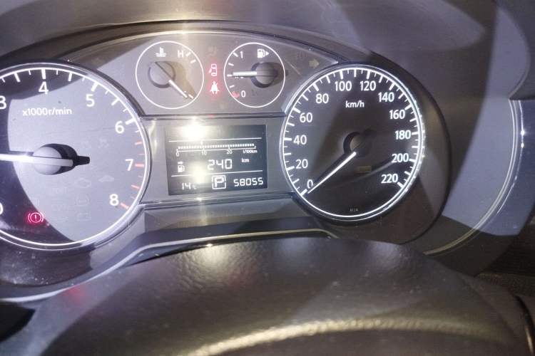 Used Nissan Tiida 2011 1.6L CVT Comfort Model Odometer Close Up
