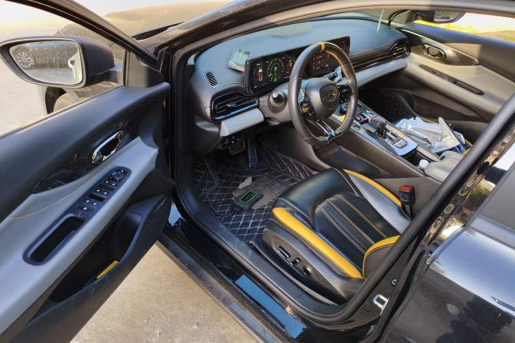 Used GAC Trumpchi EMPOW 2021 270T DCT J16 Version
