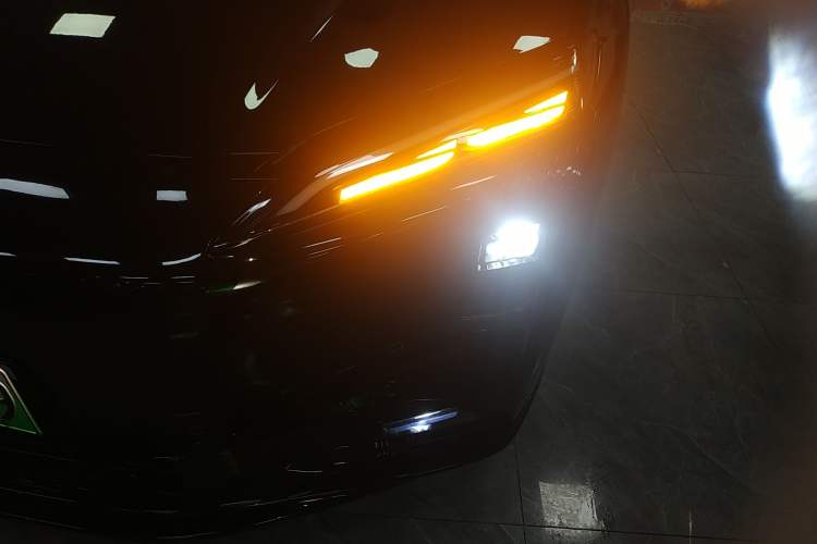 Used Hongqi Tiangong 08 2025 680 Ultra Four-Wheel-Drive Version