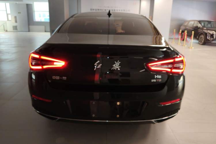 Used Hongqi H5 2022 Classic Model Facelift 1.8T Automatic Smart Connect Flagship Edition