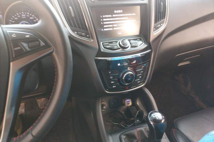 Used Changan CS75 2016 2.0L Manual Luxury Version China V Standard