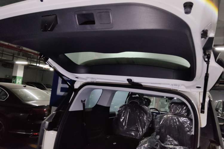 Used SAIC MAXUS Dajia 7 2024 Revised Version Super Hybrid Long-Range Edition Enjoyment Version Trunk