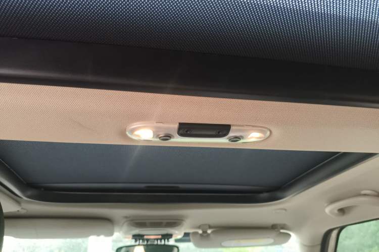 Used MINI Clubman 2016 Revised Version 1.5T COOPER Connoisseur Edition