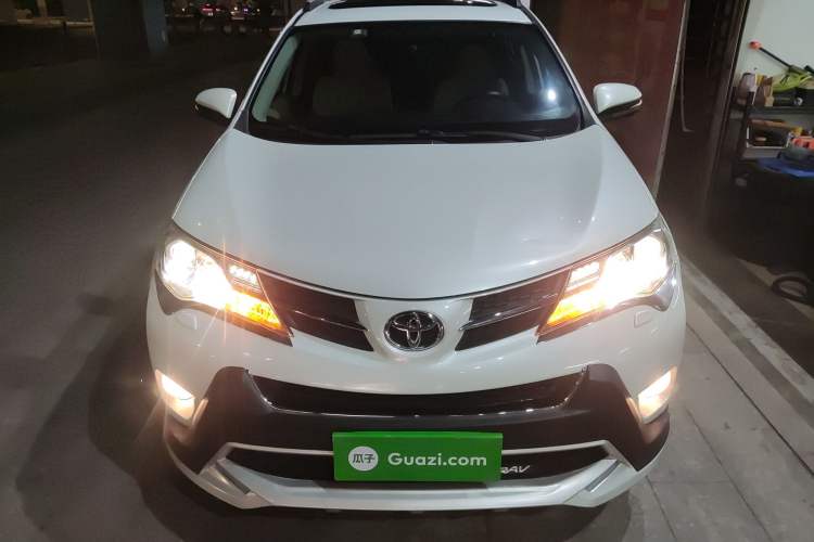 Used Toyota RAV4 2015 2.5L Automatic 4x4 Elite Edition