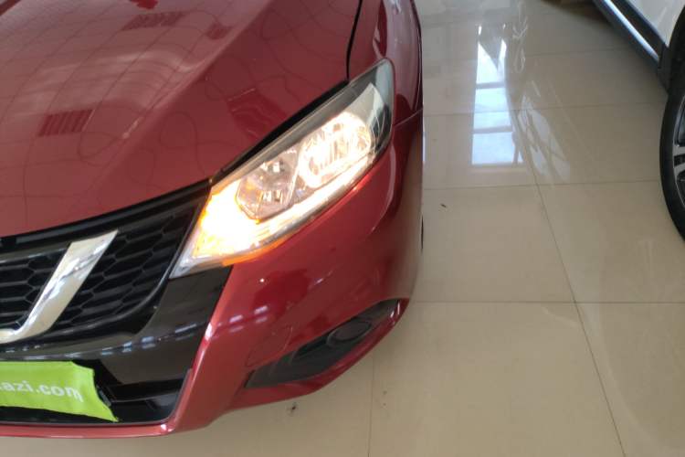 Used Nissan Tiida 2016 1.6L Manual Joyride Edition