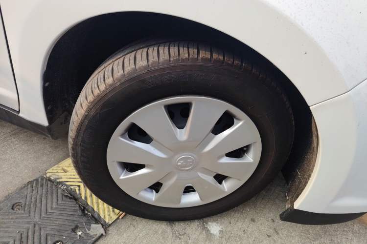 Used Venucia D50 2015 1.6L Automatic Fashion Edition
