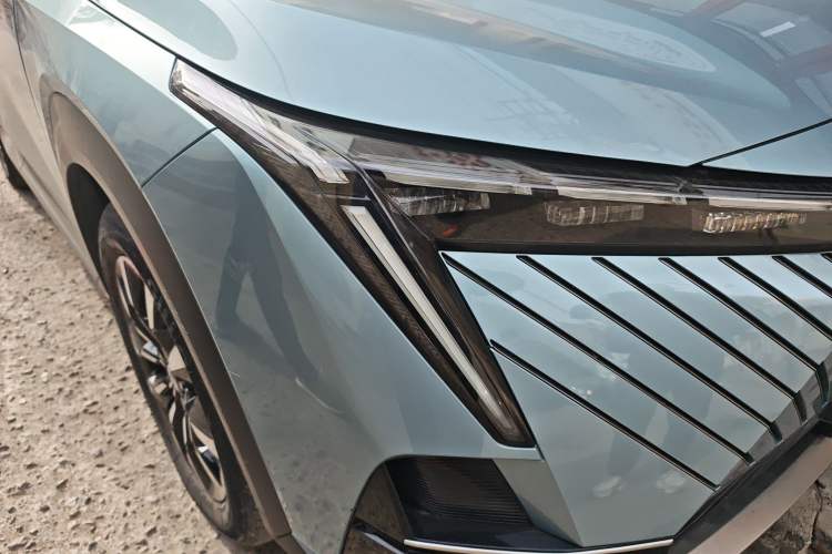 Used GAC Trumpchi EMKOO 2022 2.0 ATK TwinStar Pro Edition Right Front Headlight