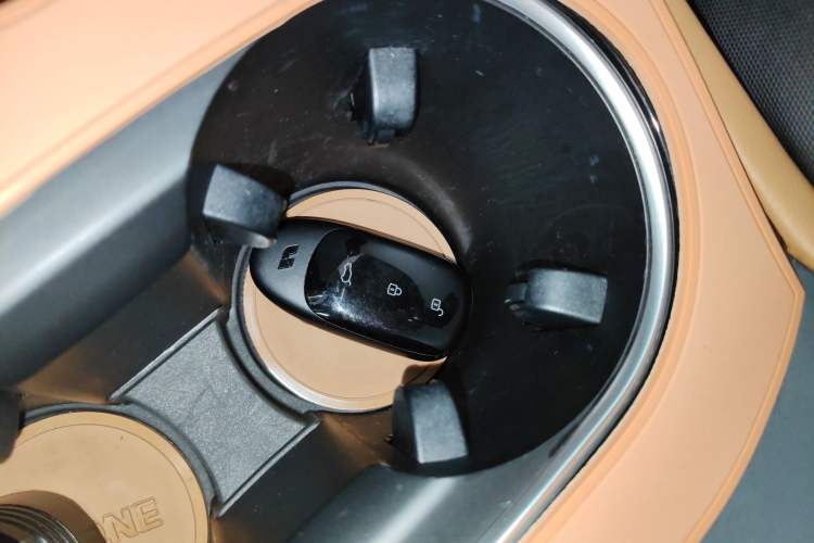 Used Li Auto ONE 2020 Extended-Range 6-Seater Version
