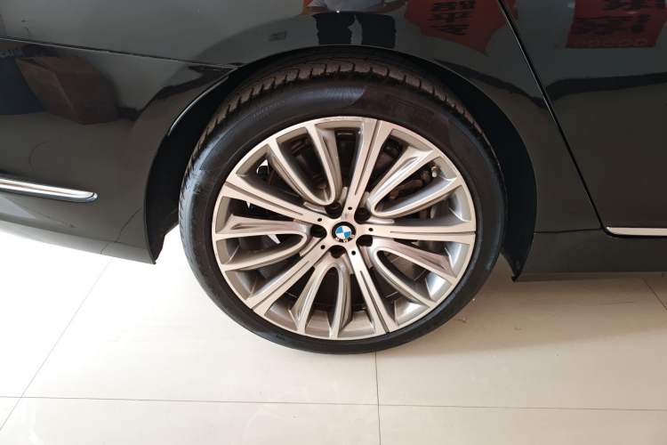 Used BMW 7 Series 2021 740Li Leading Edition Luxury Package