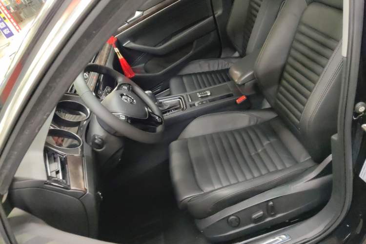 Used Volkswagen Magotan 2019 330TSI DSG Luxury Model China V Standard