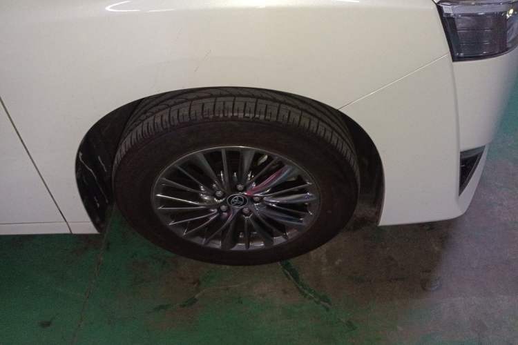 Used Toyota Vellfire 2020 Dual-Engine 2.5L HV Luxury Edition Exterior 6