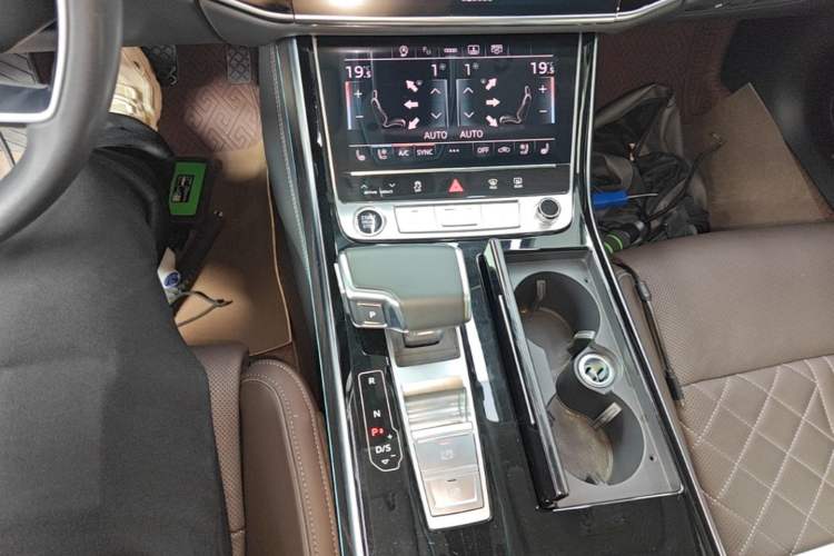 Used Audi A8 2024 A8L 50 TFSI quattro Prestige Edition
