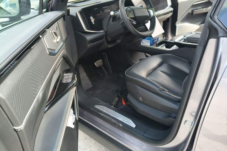 Used HiPhi Y 2023 560 km Pioneer Edition