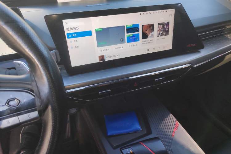 Used CHANGAN OSHAN Z6 2022 Blue Whale 1.5T DCT Smart Navigation Model