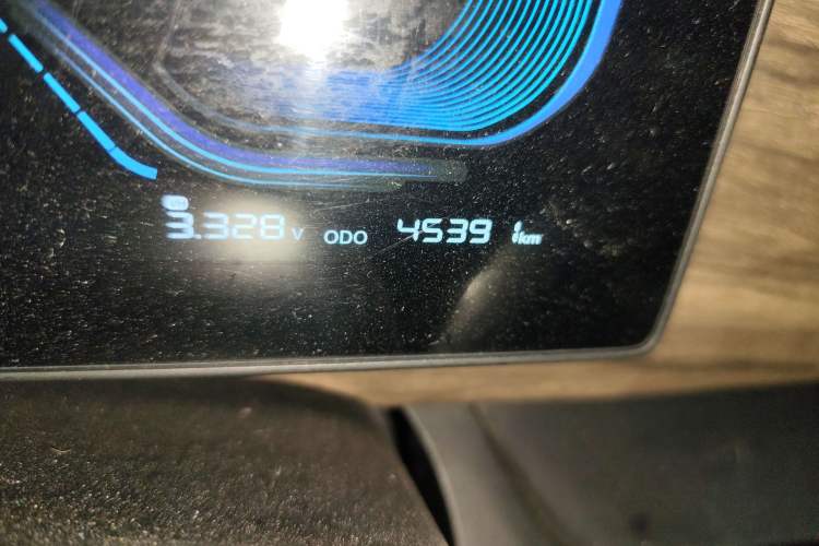 Used Ruichi EC75 2024 Pioneer Model I 41.5 kWh
