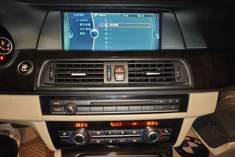 Used BMW 5 Series 2011 523Li Luxury Model
