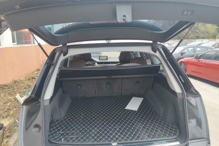 Used Audi Q7 2019 45 TFSI Comfort Model
