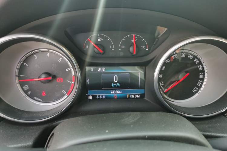 Used Buick Regal 2017 20T Elite Edition Instrument Cluster