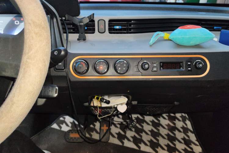 Used Wuling Hongguang MINIEV 2020 Freedom Version Lithium Iron Phosphate
