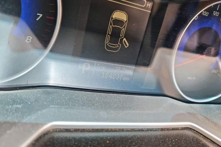 Used Geely Auto Emgrand 2014 Sedan 1.3T CVT Elite Model