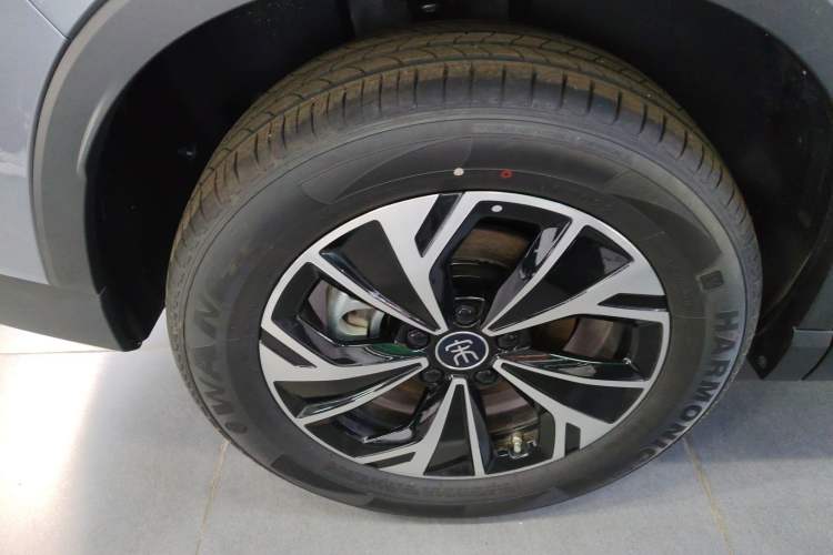 Used BYD Song Pro New Energy 2025 Second-Generation DM-i 75KM Leading Edition
